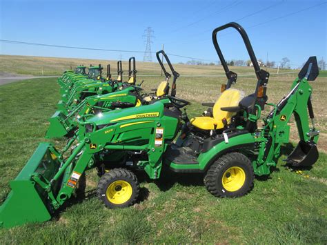 Filter Paks for John Deere Compact Construction Equipment enable your 500-hour and 1000-hour preventative maintenance to be done with less part numbers to order. . John deere bangor